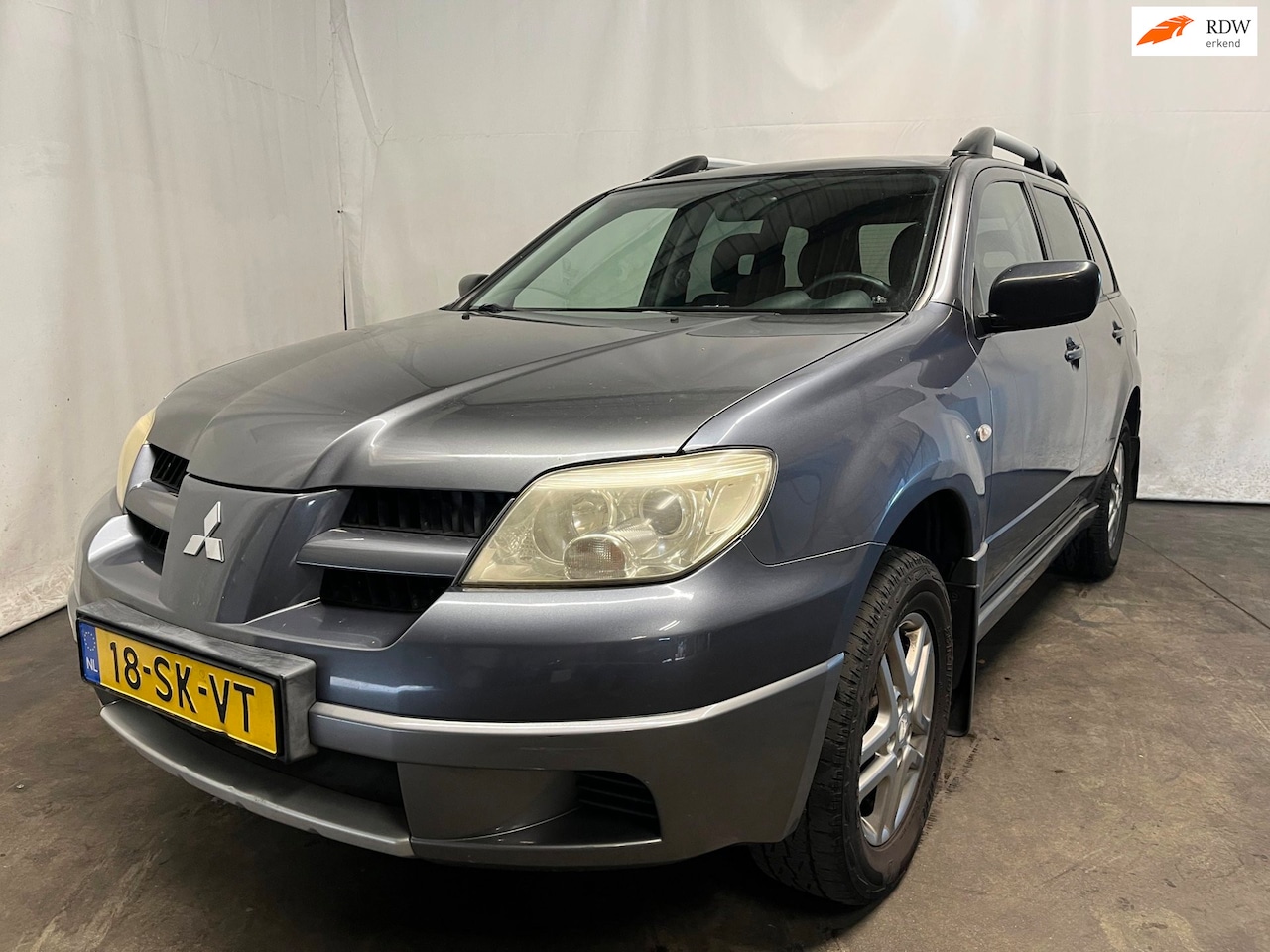 Mitsubishi Outlander Sport - 2.0 Invite+ - Rondom gebruikersschade, Auto start en rijdt - AutoWereld.nl