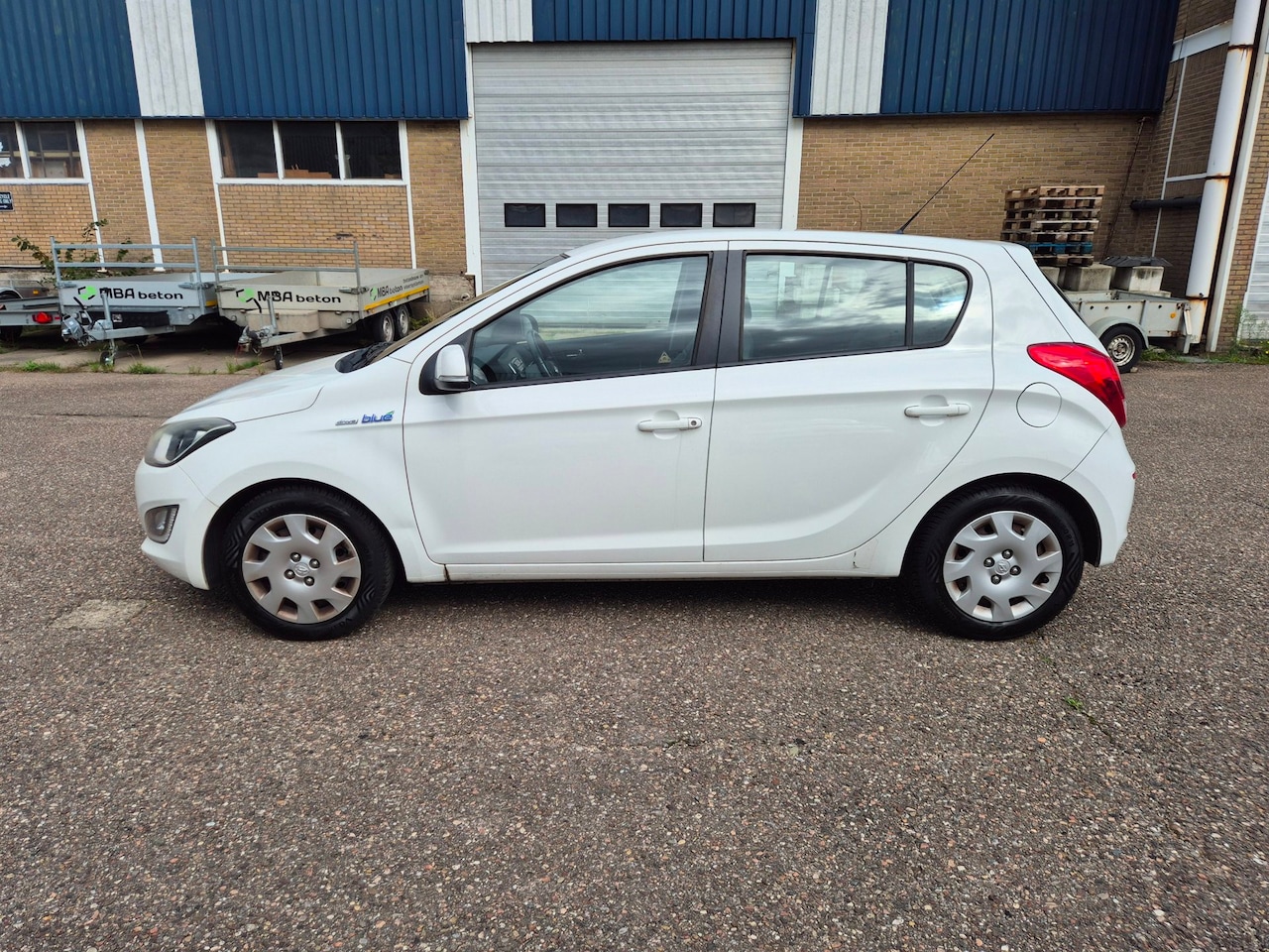 Hyundai i20 - 1.2i i-Motion 1.2i i-Motion,airco, nieuwe ketting +waterpomp - AutoWereld.nl