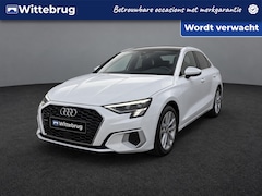 Audi A3 Limousine - 30 TFSI 110pk Advanced edition S-tronic Automaat / Panorama dak / Clima / LM 17'' / Parkee