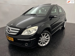 Mercedes-Benz B-klasse - 200 Aut Trekhaak/Pano/Leder