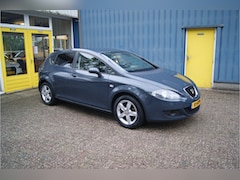 SEAT Leon - 1.6i Sport-Up, Airco, Cruise, Nieuwe APK