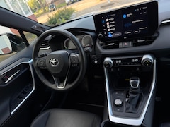 Toyota RAV4 - 2.5 Hybrid AWD DYNAMIC 2023 FACE+ AUT LEDER ACC LUXE NAP
