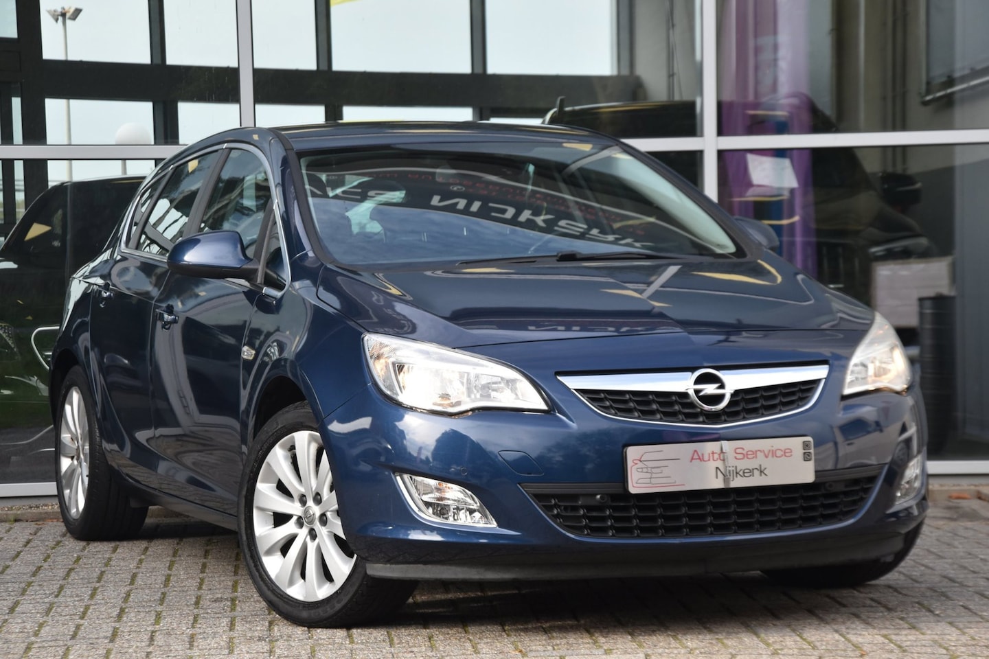 Opel Astra - 1.4 Turbo Cosmo Airco 5Drs. Navigatie Pdc Trekhaak - AutoWereld.nl