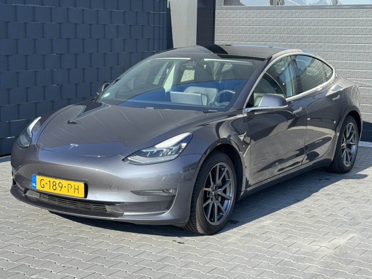 Tesla Model 3 - Long Range AWD 75kWh - AutoWereld.nl