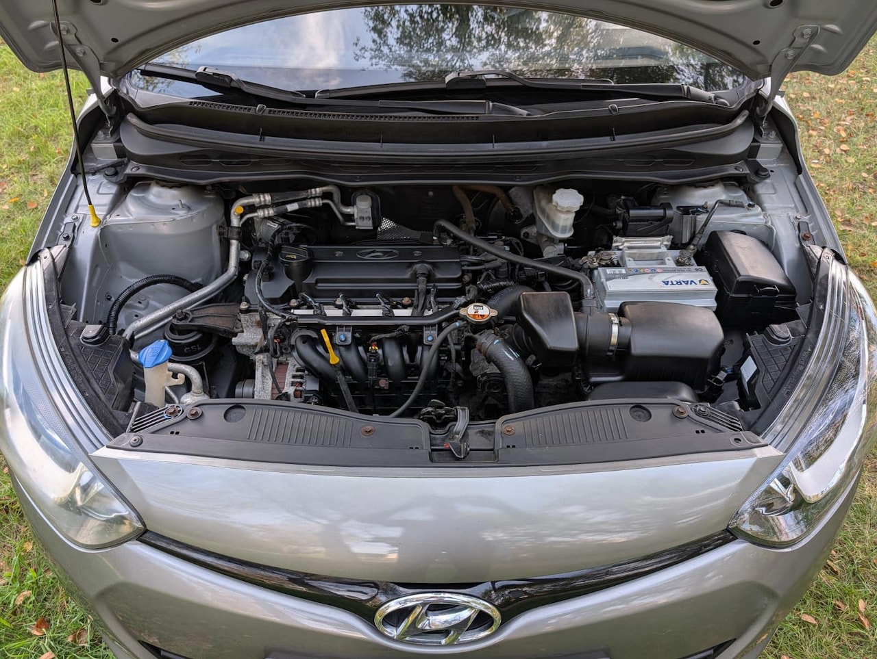 Hyundai i20 - 1.2i Business Edition Airco , Nieuwe apk - AutoWereld.nl