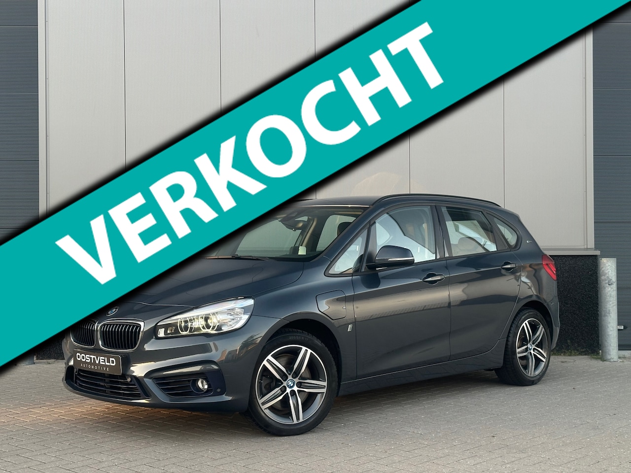 BMW 2-serie Active Tourer - 225xe iPerformance |LEER|HUD|CAMER - AutoWereld.nl