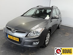 Hyundai i30 CW - 1.6i Style Airco