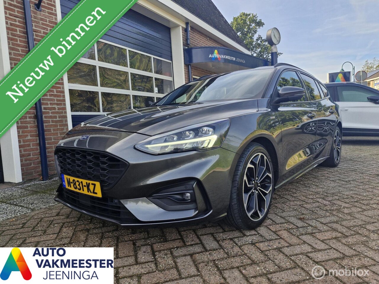 Ford Focus Wagon - 1.5 EcoBoost ST Line Business 1.5 EcoBoost ST Line Business - AutoWereld.nl
