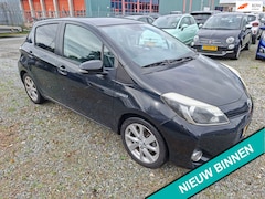 Toyota Yaris - 1.5 Full Hybrid Automaat Clima Cruise Historie Zuinig rijden