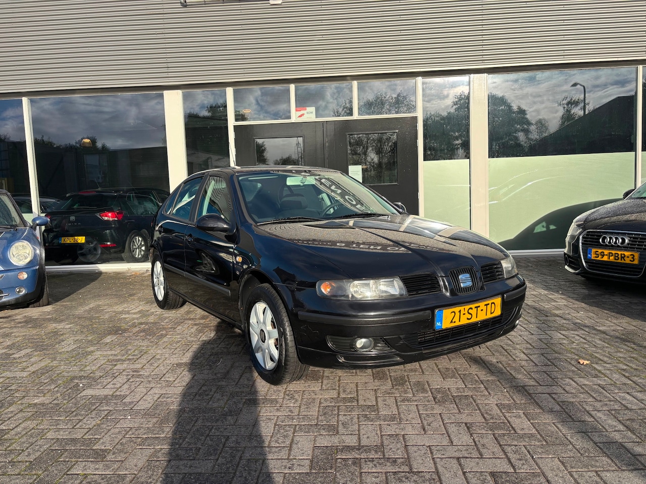 SEAT Leon - 1.6-16V Last Edition 1.6-16V Last Edition - AutoWereld.nl
