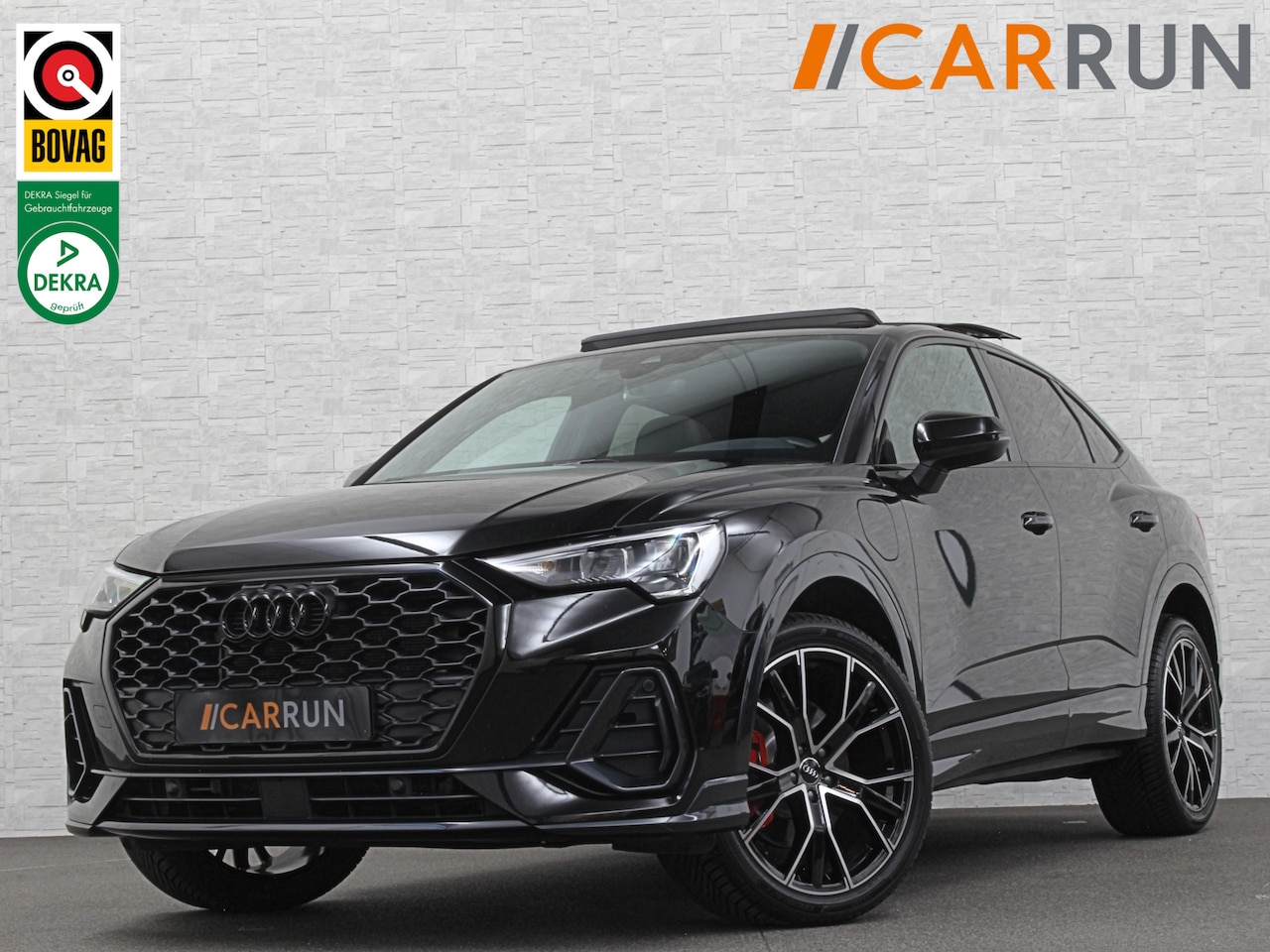 Audi Q3 Sportback - 45 TFSI e S-Line | Panorama | ACC | Trekhaak | Carplay | Camera | Black-Optic | Sportstoel - AutoWereld.nl
