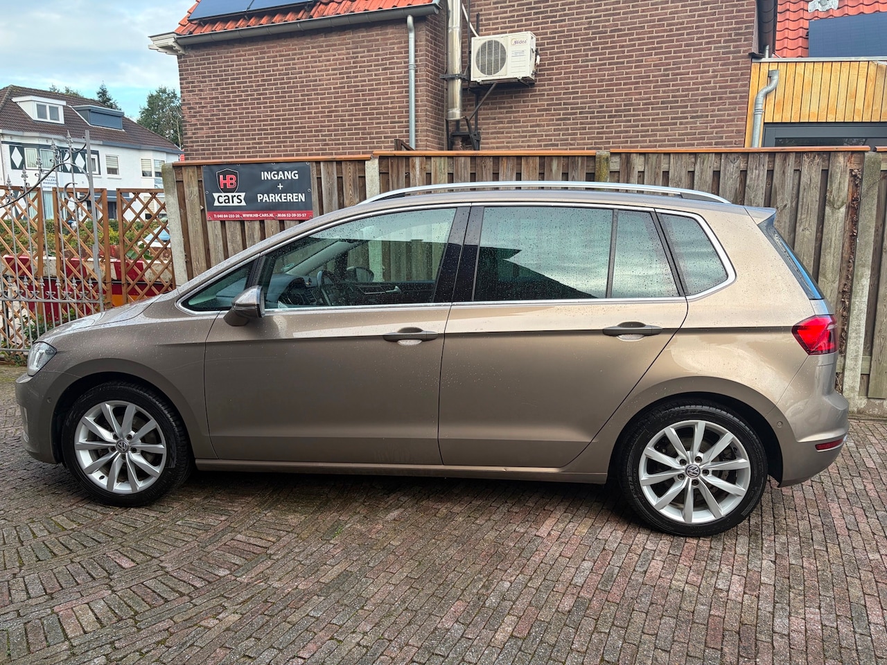 Volkswagen Golf Sportsvan - 1.4 TSI Highline Automaat Full Opties - AutoWereld.nl