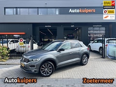 Volkswagen T-Roc - 2.0 TSI 4Motion Business R-line | Met achteruitrijcamera, AppleCarPlay/AndroidAuto en adap