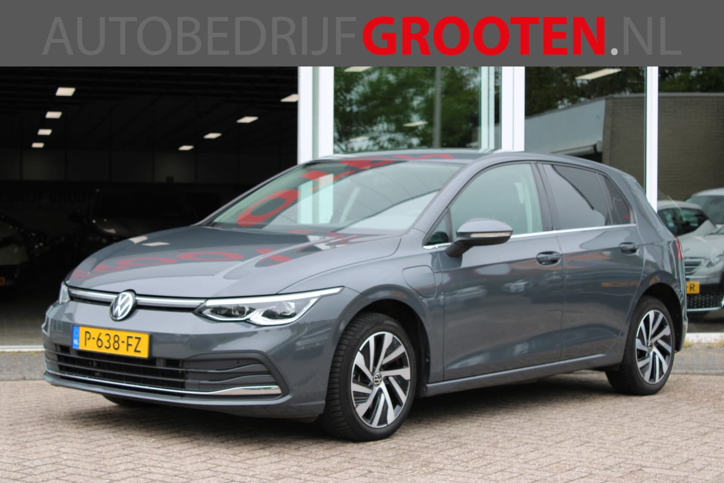 Volkswagen Golf - 1.4 eHybrid Style//Navi//Camera//Plug-in! - AutoWereld.nl