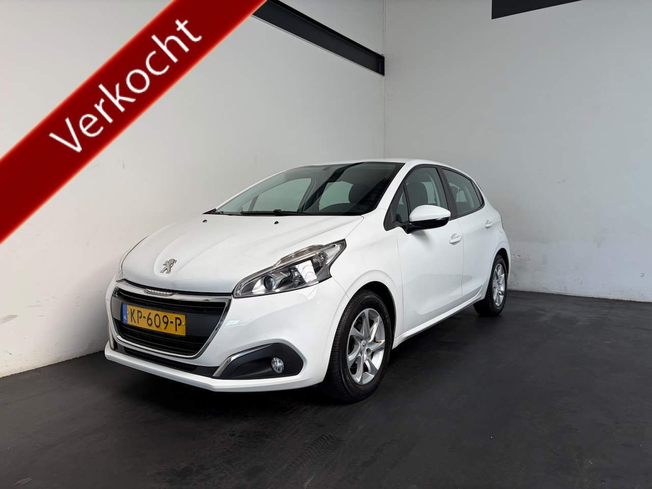 Peugeot 208 - 1.2 PureTech Blue Lion 1.2 PureTech Blue Lion - AutoWereld.nl