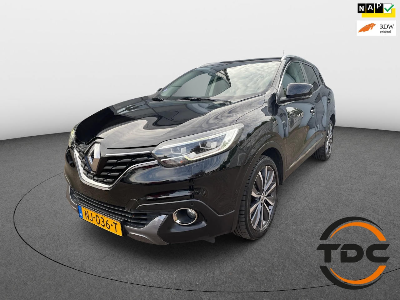 Renault Kadjar - 1.2 TCe Bose CAMERA CLIMA NAVI CRUISE - AutoWereld.nl