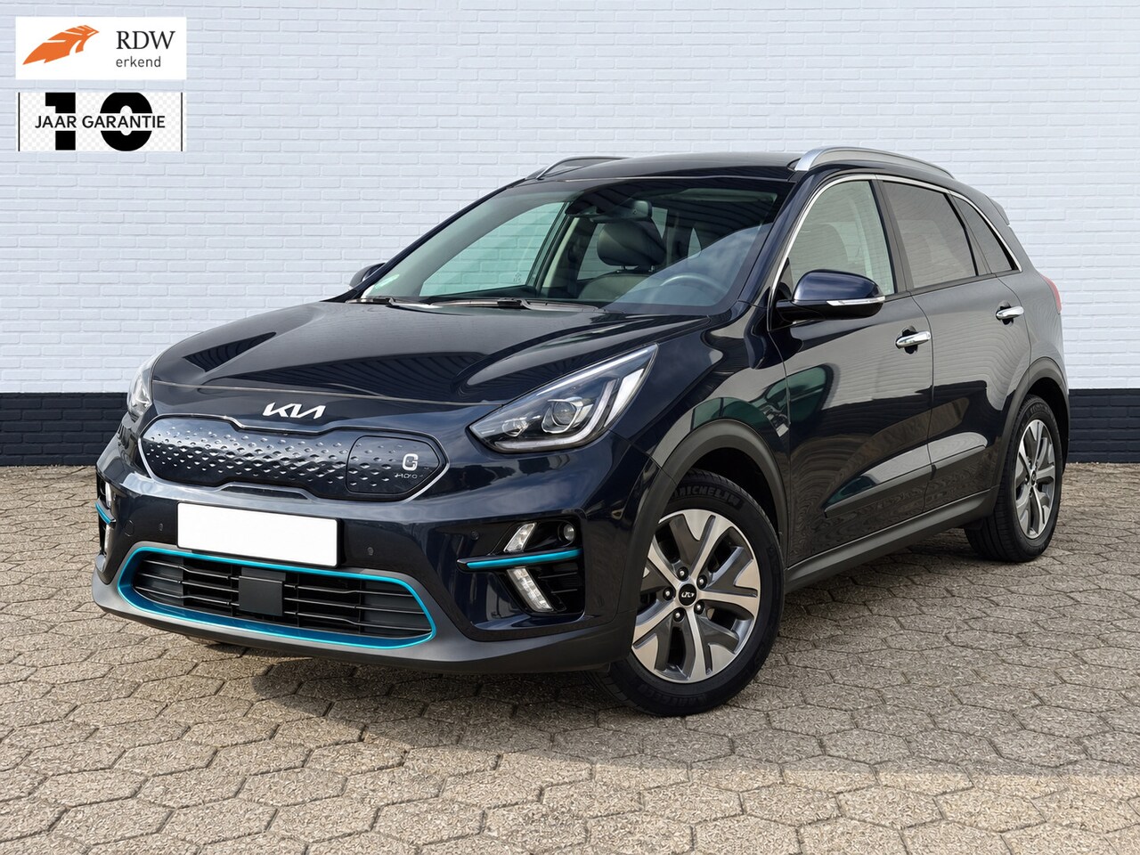 Kia e-Niro - ExecutiveLine 64 kWh LEDER l WARMTEPOMP l SoH 99% - AutoWereld.nl