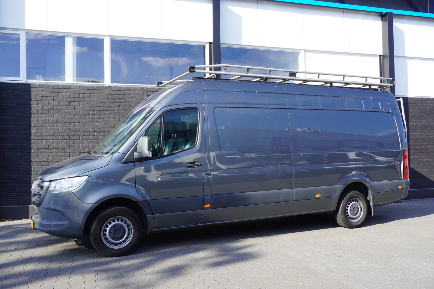 Mercedes-Benz Sprinter - 316 2.2 CDI L4H2 Automaat EURO 6 - Airco - Navi - Cruise - €24.950,- Excl. - AutoWereld.nl
