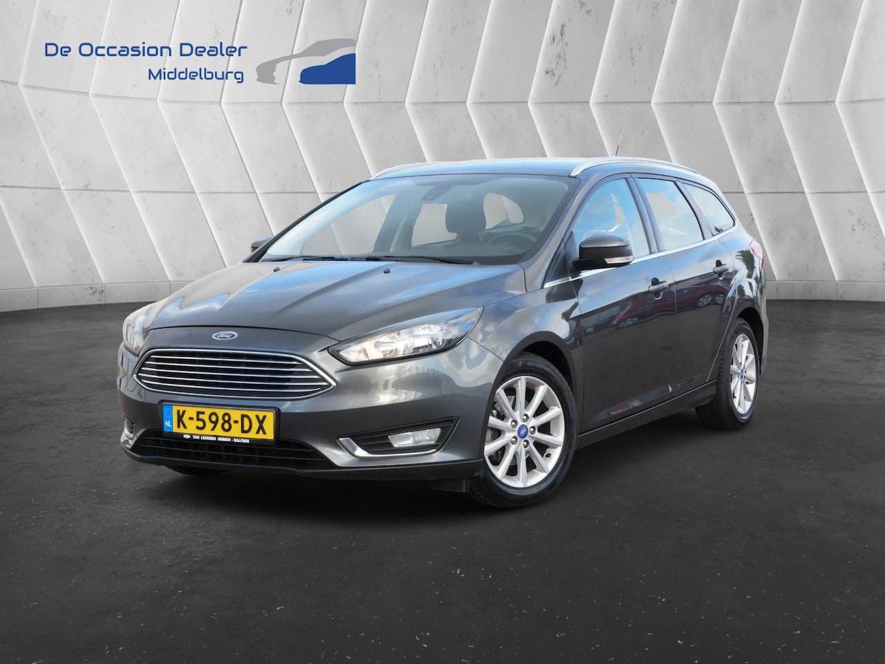 Ford Focus Wagon - 1.0 Titanium rijklaar incl garantie - AutoWereld.nl