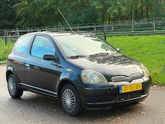 Toyota Yaris - 1.0-16V VVT-i Sol /INRUILKOOPJE/