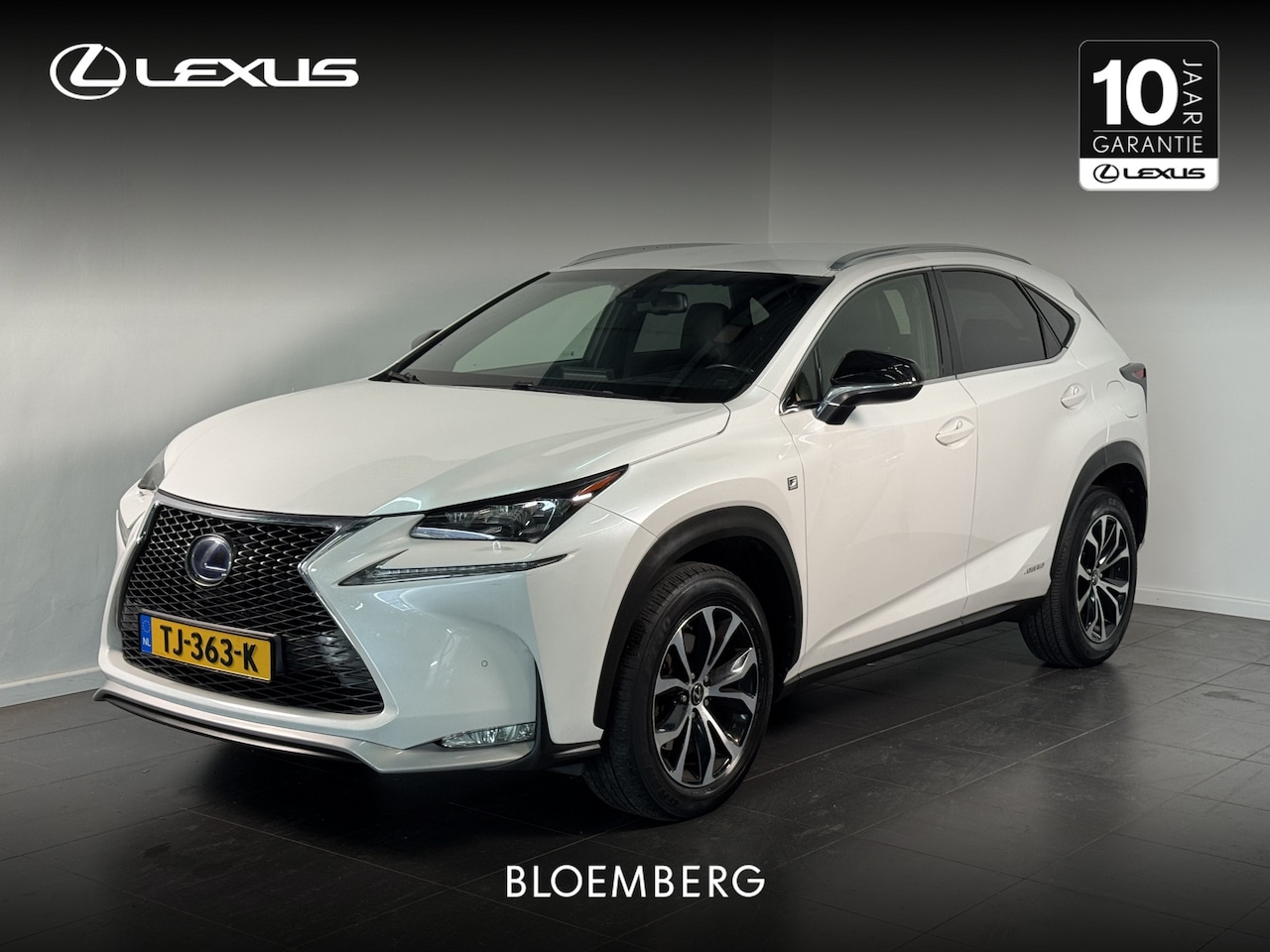 Lexus NX - 300h AWD F Sport Line | Elektrische stoelen | Head-up Display | - AutoWereld.nl