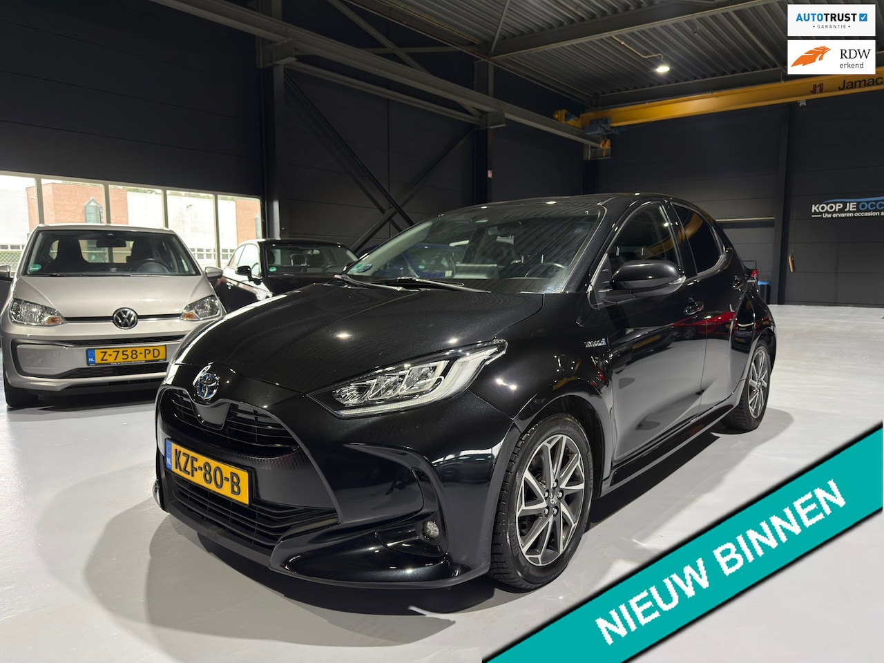 Toyota Yaris - 1.5 Hybrid Executive 1e Eigenr.|Dealer onderhdn. - AutoWereld.nl