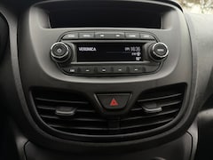 Opel Karl - 1.0 ecoFLEX 120 Jaar Edition*APK*NAP*CRUISE*ELKT-RAAM*NEW APK