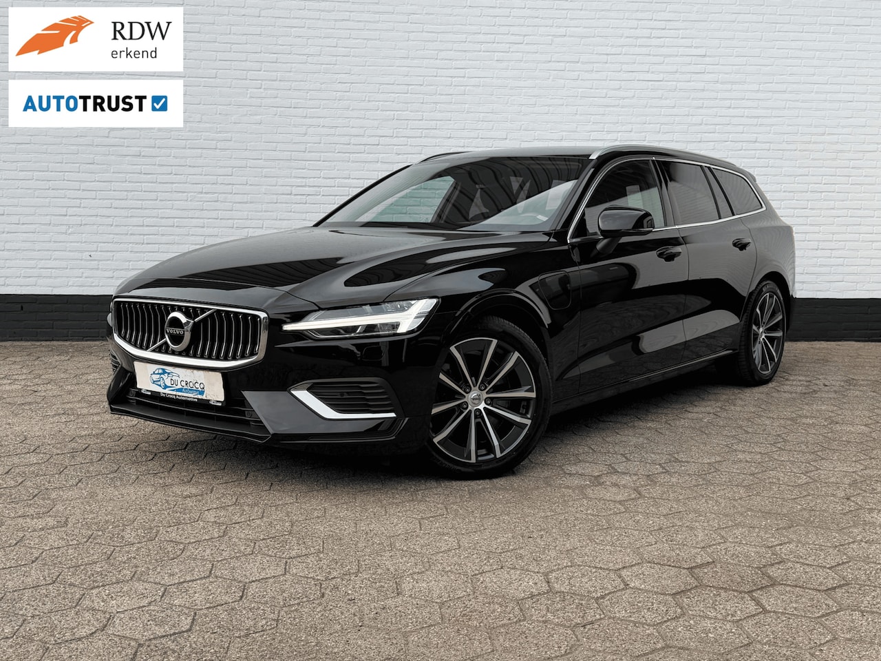 Volvo V60 - T6 Recharge AWD Inscription ACC l CAMERA l PILOT ASSIST - AutoWereld.nl