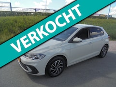 Volkswagen Polo - Polo 1.0 Automaat airco lmv navigatie pdc 19.000km
