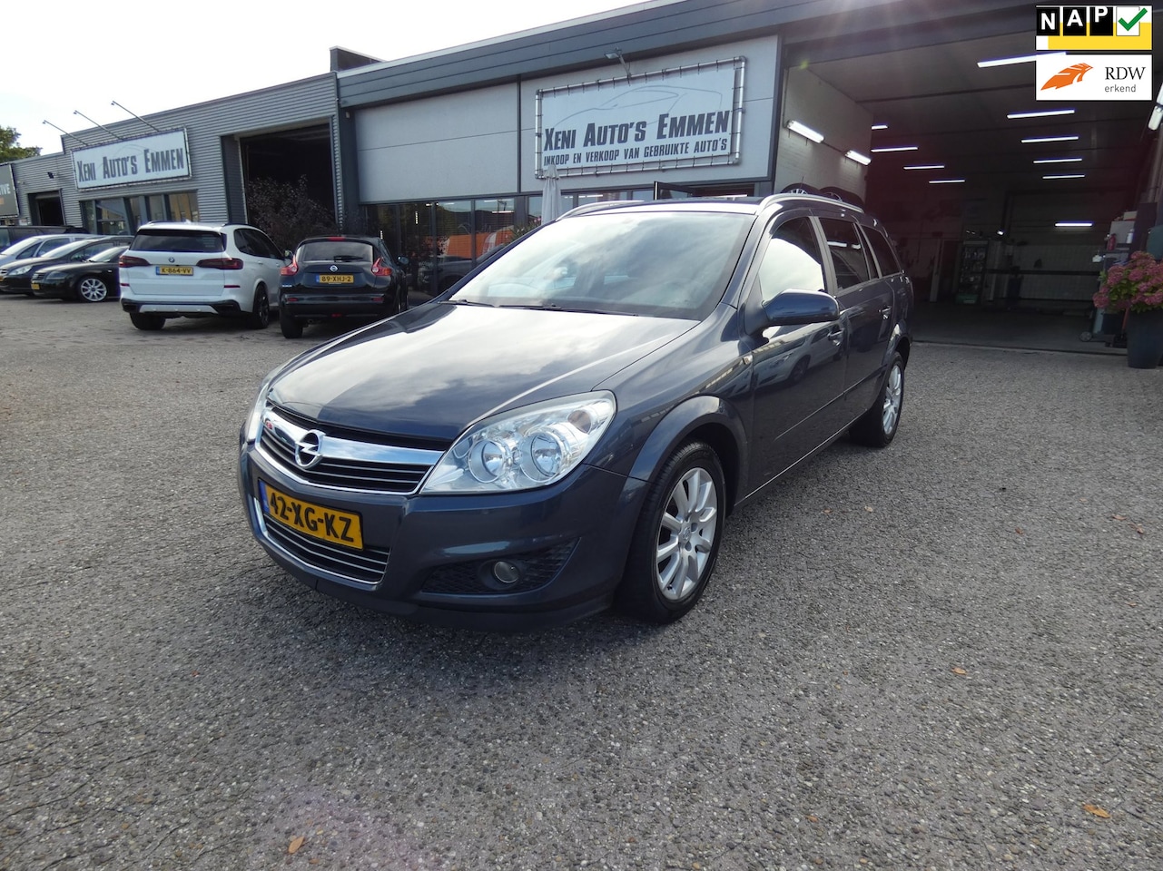 Opel Astra Wagon - 1.6 Temptation|Airco|2e Eigenaar|LM-Velgen|Trekhaak|Privacy Glas.. - AutoWereld.nl