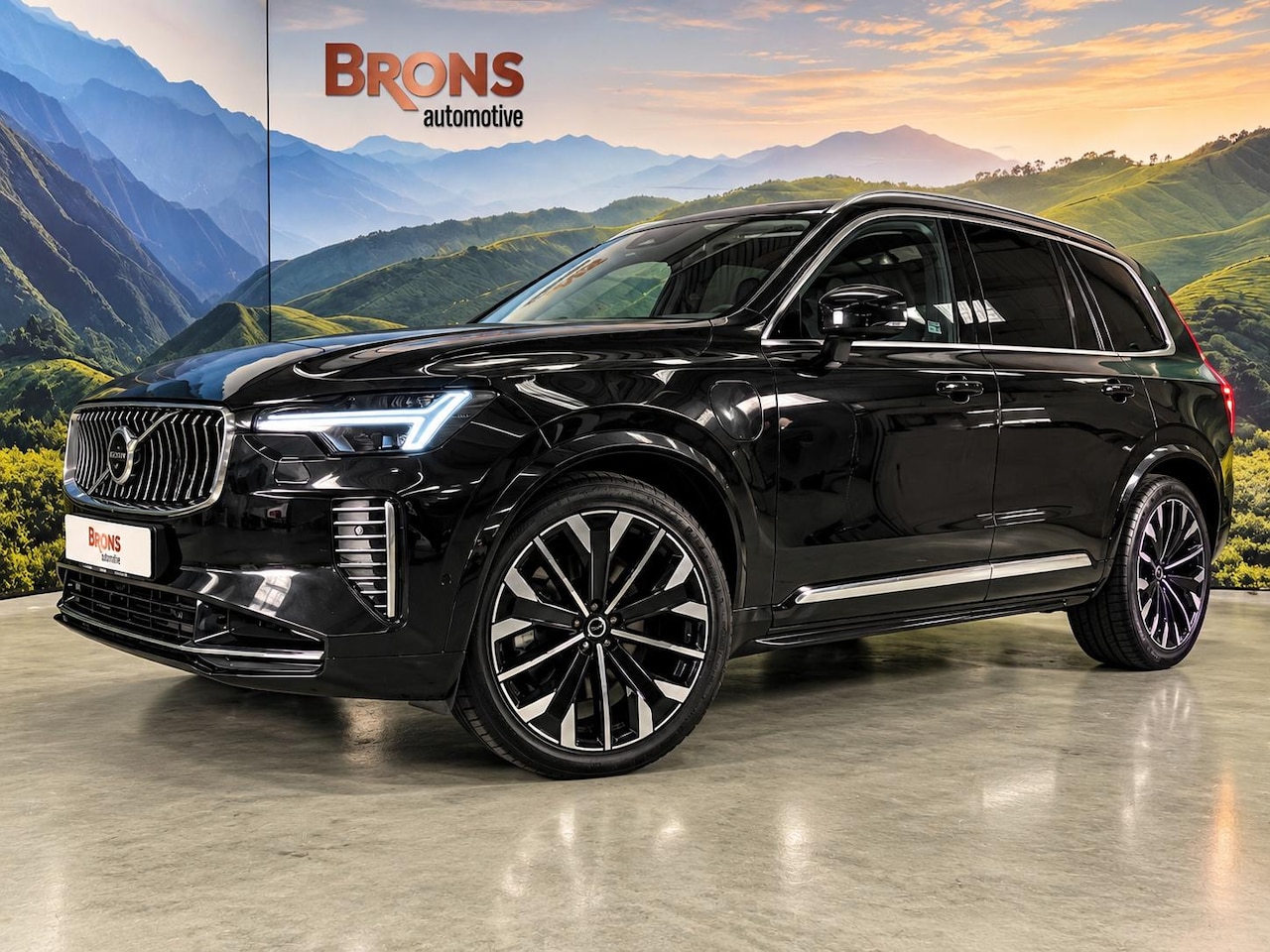 Volvo XC90 - 2.0 T8 Plug-in hybrid AWD Ultra Dark Exec. Ed. 2.0 T8 Plug-in hybrid AWD Ultra Dark Exec. Ed. - AutoWereld.nl