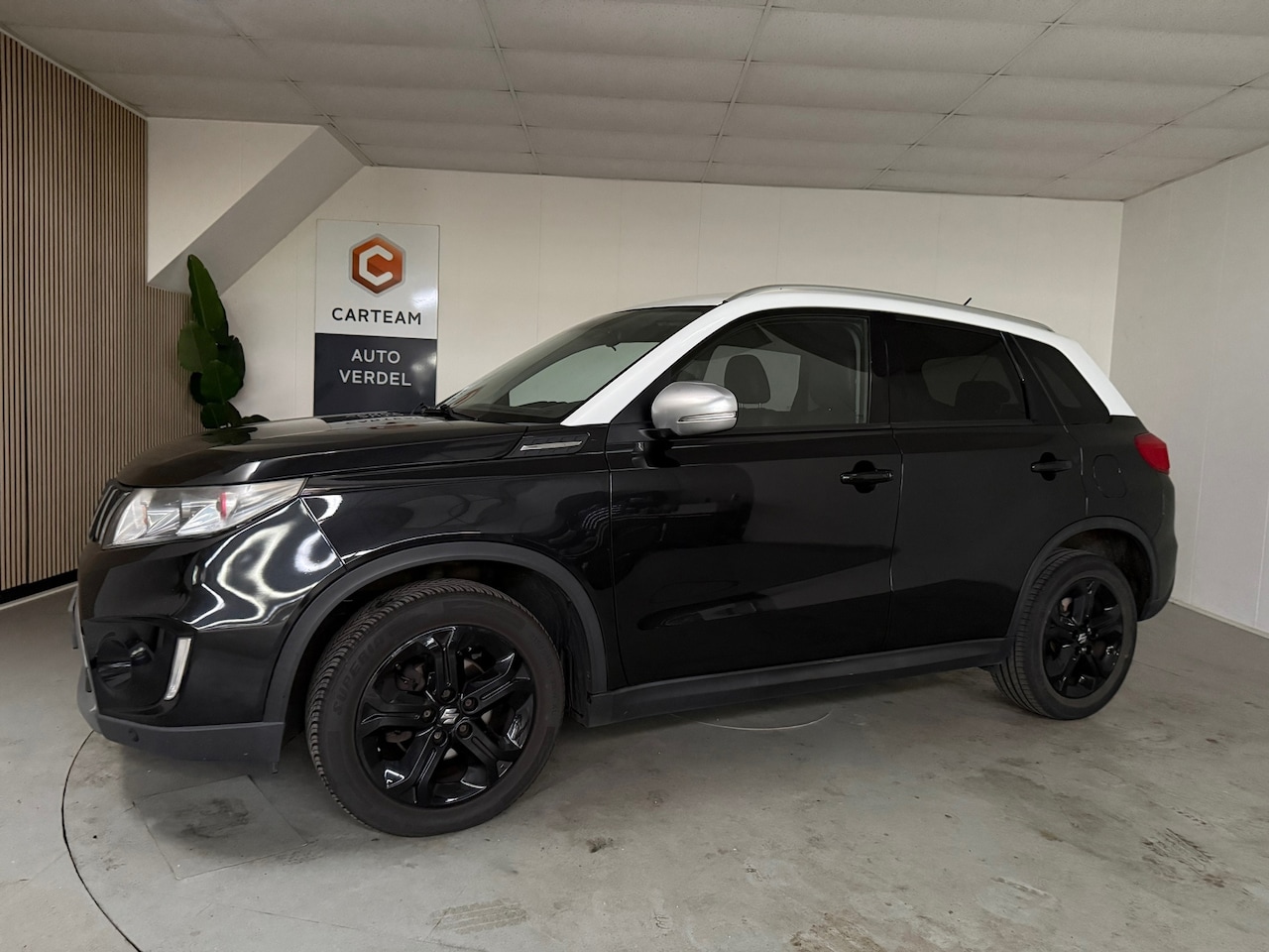 Suzuki Vitara - 1.4 Sport Airco, Navigatie, Trekhaak, LMV - AutoWereld.nl