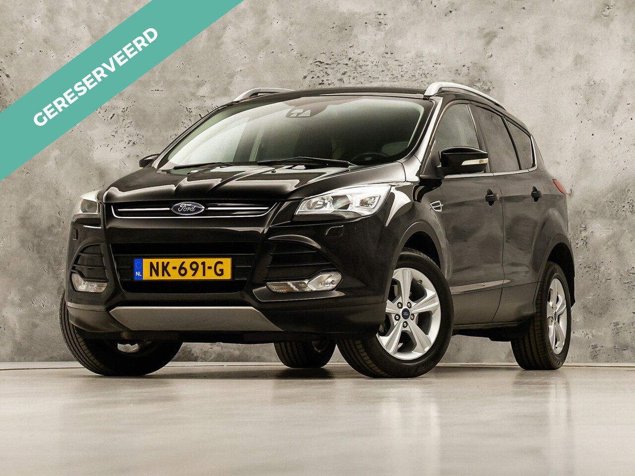 Ford Kuga - 1.5 Titanium Sport 150Pk (NAVIGATIE, CLIMATE, STOELVERWARMING, TREKHAAK, GETINT GLAS, SPOR - AutoWereld.nl