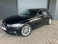 BMW 3-serie Touring - 320d Luxury Line