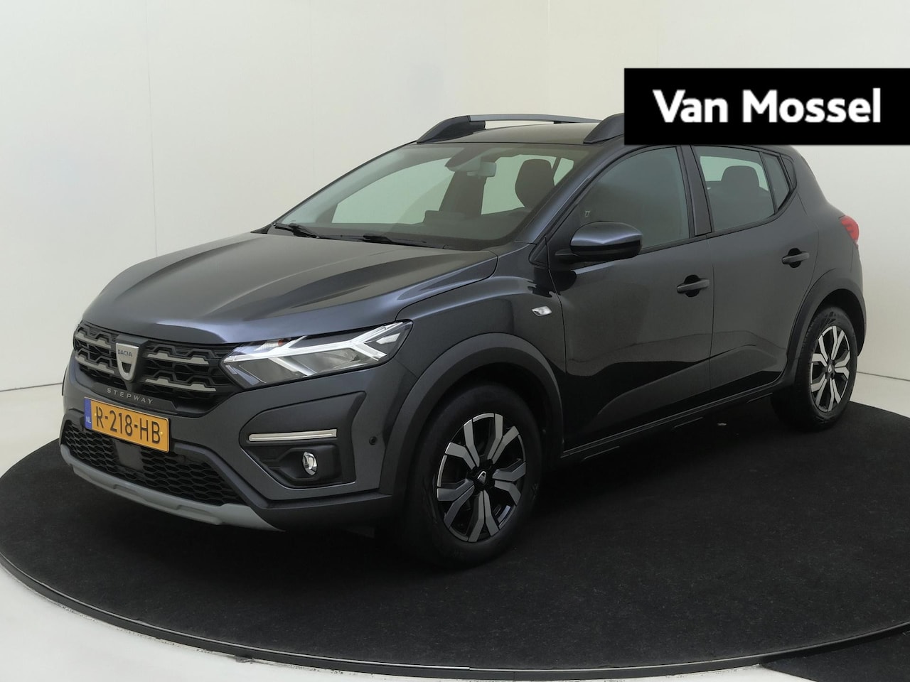 Dacia Sandero Stepway - 1.0 TCe 90 Comfort | Automaat |Navigatie | Parkeercamera | Cruise control | Airco | - AutoWereld.nl