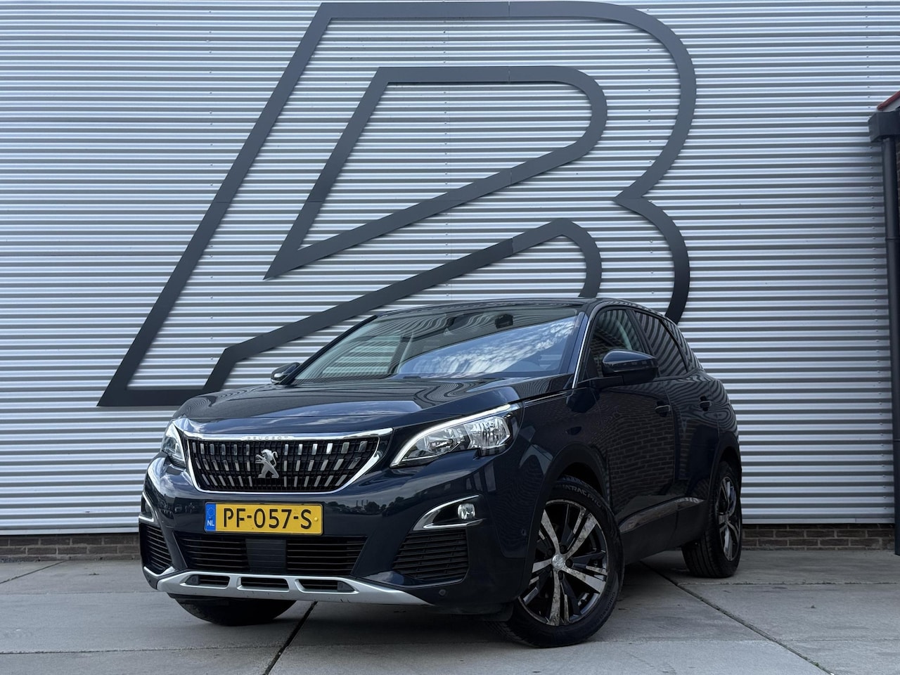 Peugeot 3008 - 1.2 PureTech Allure 2e Eigenaar|Navi|Camera|Trekhaak|Carplay|i-Cockpit|Clima|Cruise|N.A.P| - AutoWereld.nl