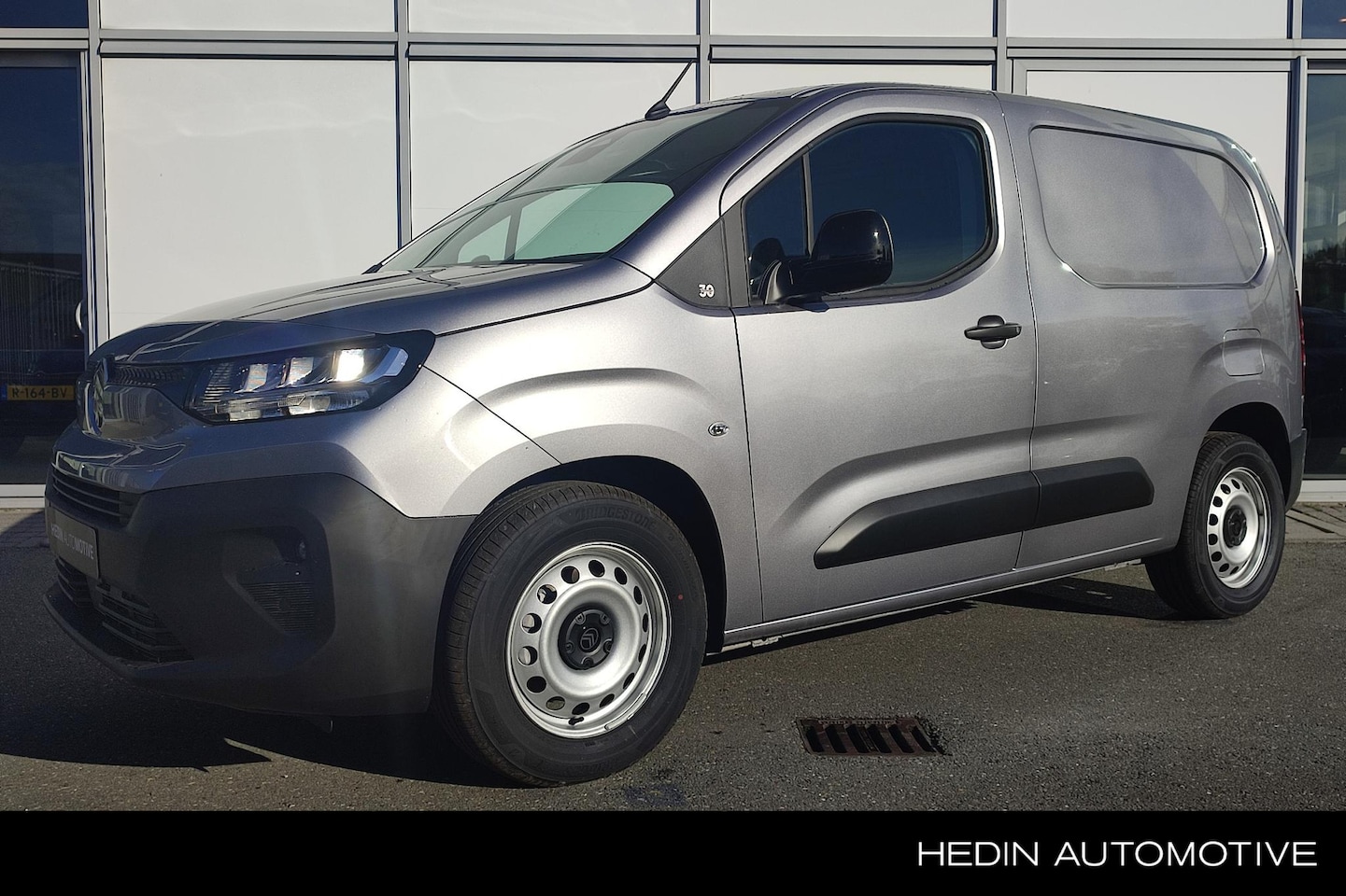 Citroën ë-Berlingo - 136 L1 50 kWh | Cruise Control | Achteruitrijcamera | Stoelverwarming | Trekhaak - AutoWereld.nl
