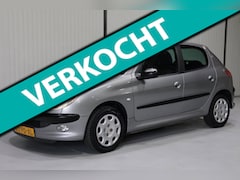 Peugeot 206 - 1.4-16V Gentry CLIMA - NAP - NWE APK - TREKHAAK