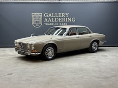 Jaguar XJ - XJ6 4.2 Series 1 "Ascot Fawn with dark Buckskin" "Ascot Fawn with dark Buckskin" - You cou
