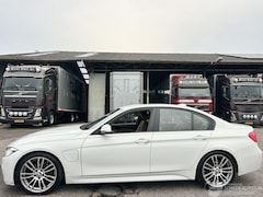 BMW 3-serie - 330e High Exe M-Sport - 140dkm nap - head up - cognac leer - stoelverw - clima - alarm - 2