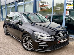 Volkswagen Golf - 1.4 TSI R-Line/CARPLAY/LEDER/STOELVW