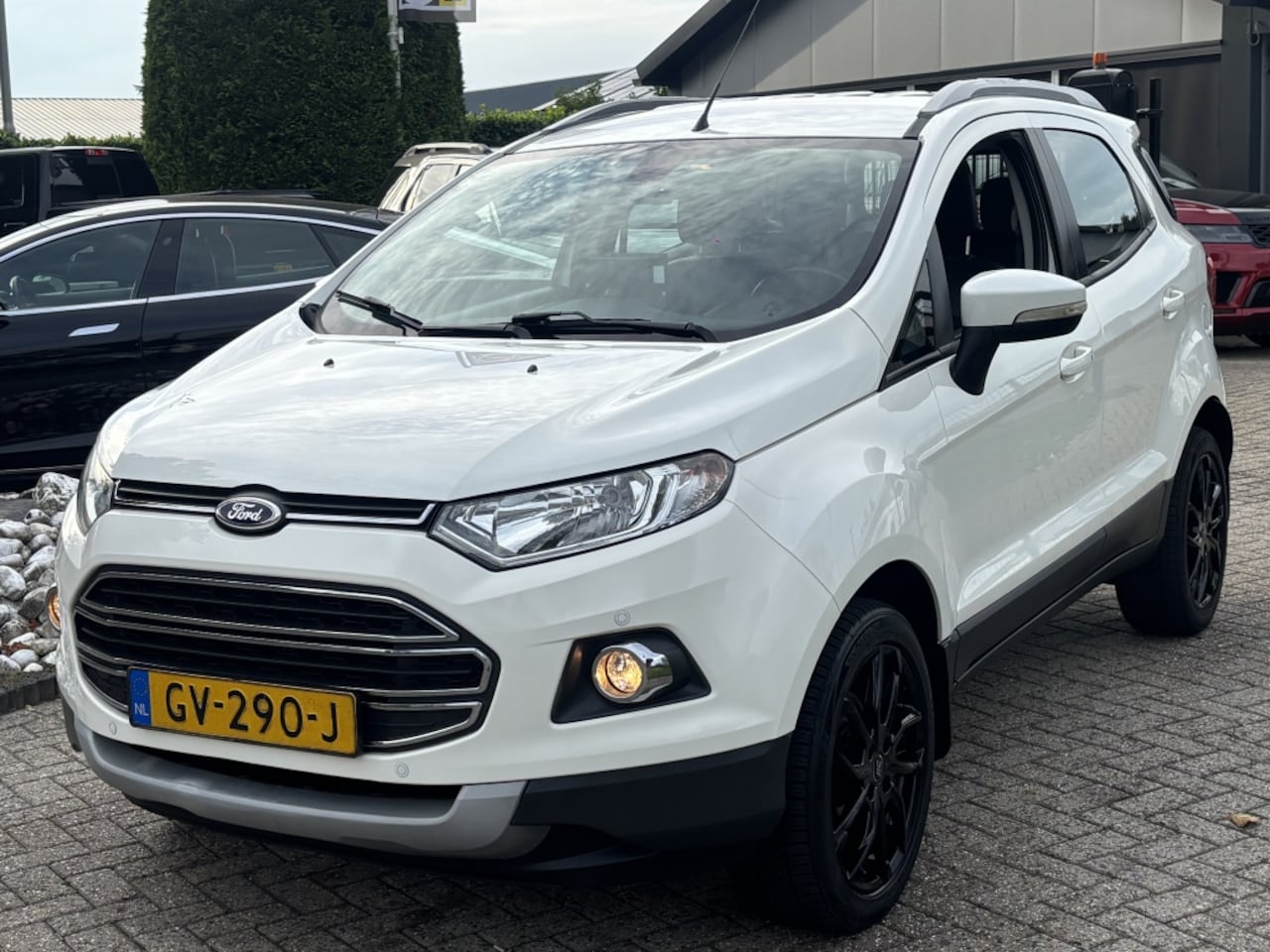 Ford EcoSport - 1.0 Benzine Titanium Sportvelgen 2015 Hoogzitter - AutoWereld.nl