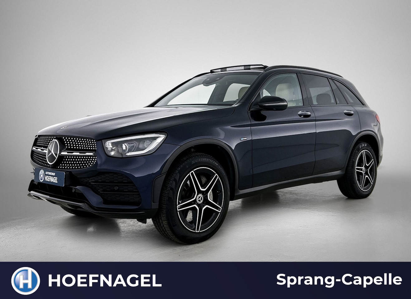 Mercedes-Benz GLC-klasse - 300e 4MATIC Business Solution AMG | Panodak | Burmeister | Trekhaak | 360 Camera | Adaptiv - AutoWereld.nl
