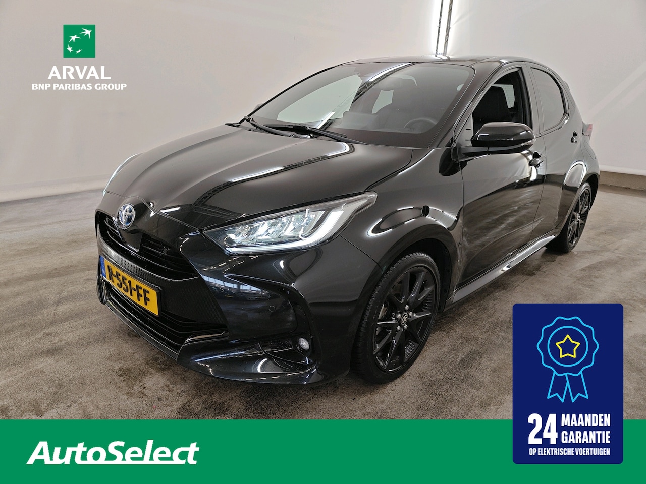 Toyota Yaris - 1.5 Hybrid 115pk Automaat Executive | CarPlay | Half Leder/Stof | Stoelverwarming | Keyles - AutoWereld.nl