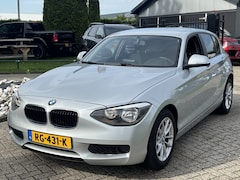BMW 1-serie - 114I Benzine 5-Deurs Grijs 2014 Navi Sportvelgen