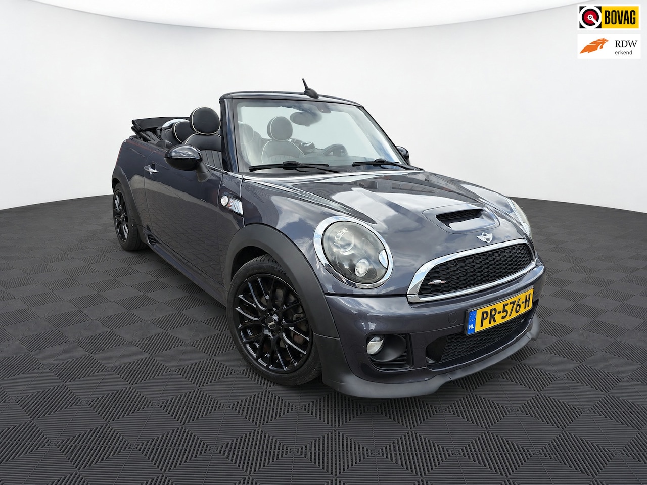 MINI Cabrio - 1.6 Cooper S Chili Works / Leder / stoel verw. / Cruise - AutoWereld.nl