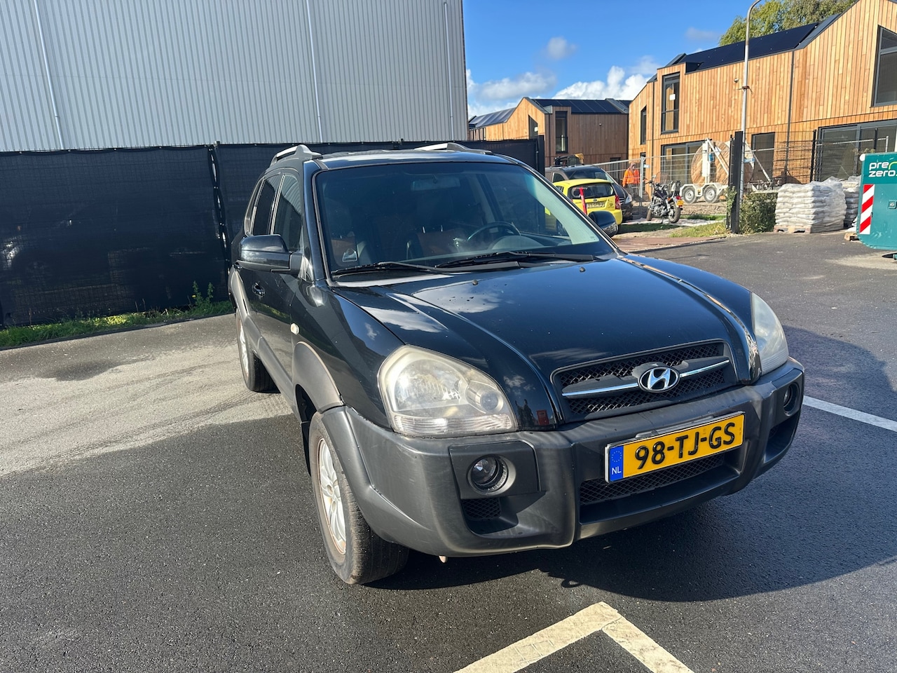 Hyundai Tucson - 2.0i Style Premium 2.0i Style Premium - AutoWereld.nl