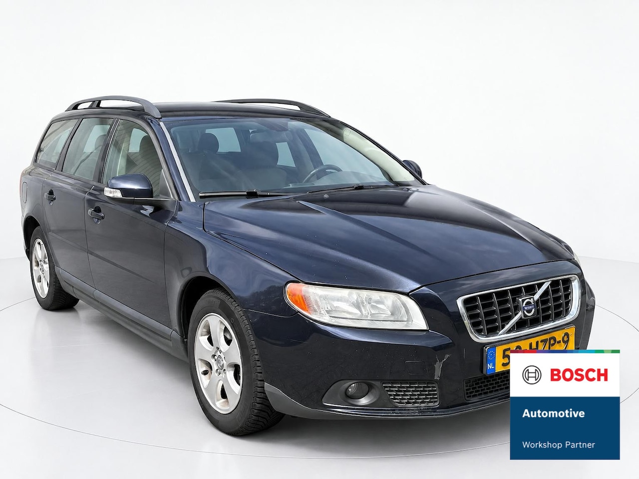 Volvo V70 - 2.0 Kinetic 2.0 Kinetic nieuwe APK - AutoWereld.nl