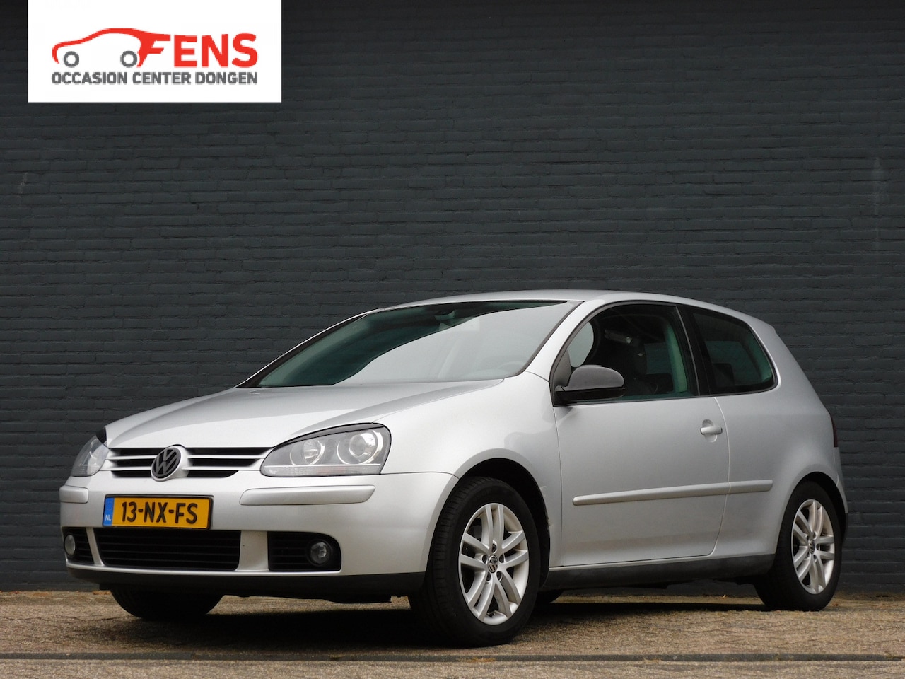 Volkswagen Golf - 1.6 FSI Sportline NAVI! CLIMA! CRUISE! LM VELGEN! - AutoWereld.nl