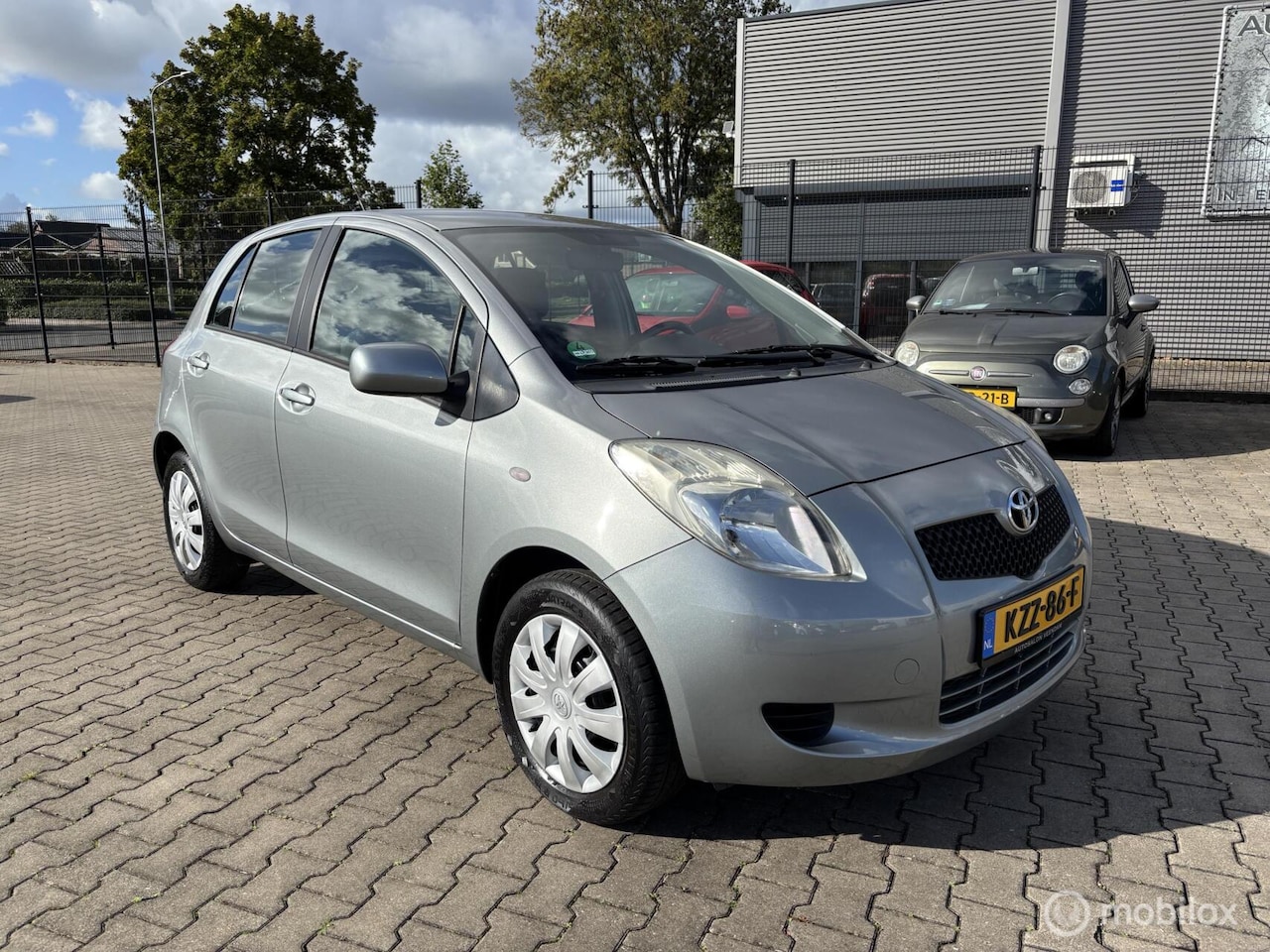 Toyota Yaris - VVTi 5DRS AIRCO ELL PAKK - AutoWereld.nl